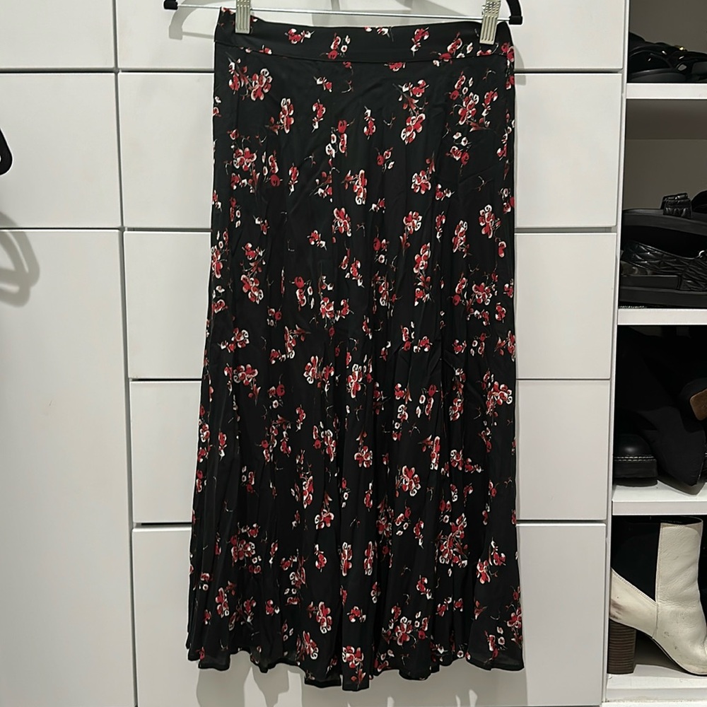 Velvet by Graham & Spencer Long floral skirt